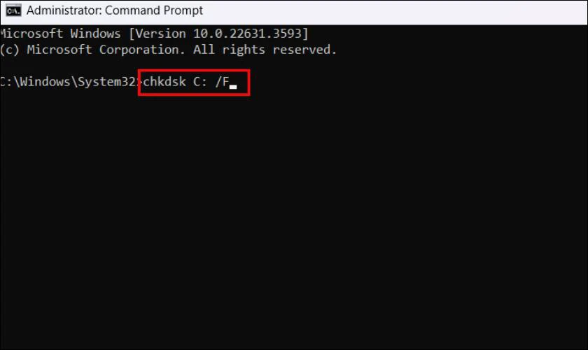 G&otilde; lệnh chkdsk C: /F v&agrave; nhấn Enter