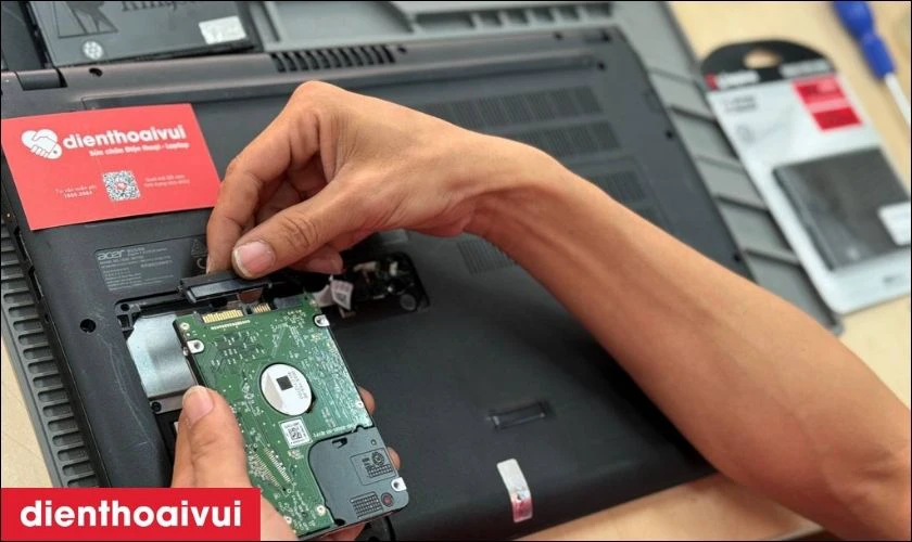 Thay SSD cho laptop chính hãng, giá ưu đãi chỉ từ 280k tại Điện Thoại Vui