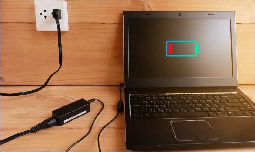 V&igrave; sao cần phải kiểm tra c&ocirc;ng suất sạc laptop?