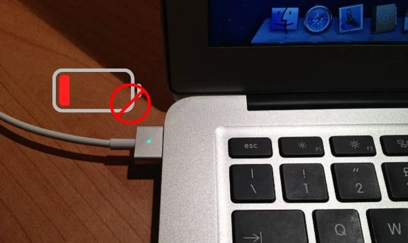 Các lỗi thường gặp về pin của MacBook