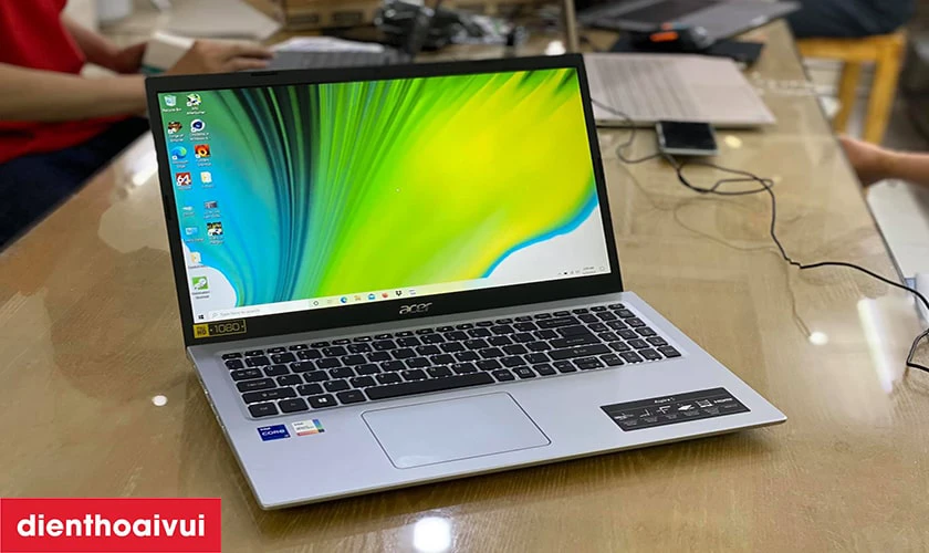C&aacute;c d&ograve;ng laptop Acer cũ với gi&aacute; tr&ecirc;n 15 triệu