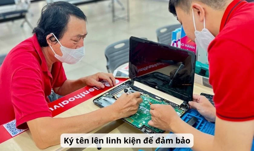 Khi nào cần đem laptop bị treo logo đi sửa chữa?