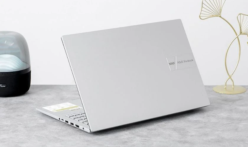 ASUS Vivobook 15 X1504 sở hữu thiết kế trẻ trung