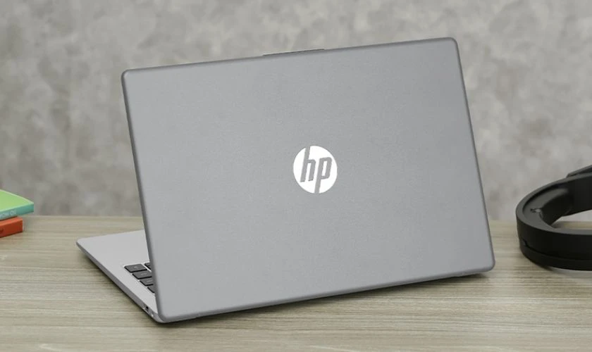 HP 245 G10 là mẫu laptop có hiệu năng tốt trong thiết kế nhỏ gọn