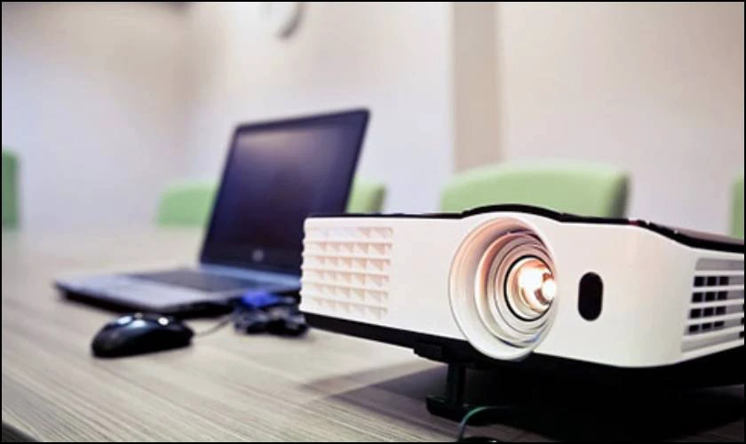 Ti&ecirc;u ch&iacute; chọn laptop cho sinh vi&ecirc;n Marketing
