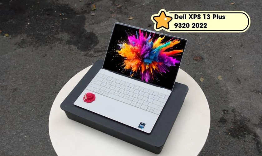 Gợi ý Laptop cho sinh viên truyền thông đa phương tiện