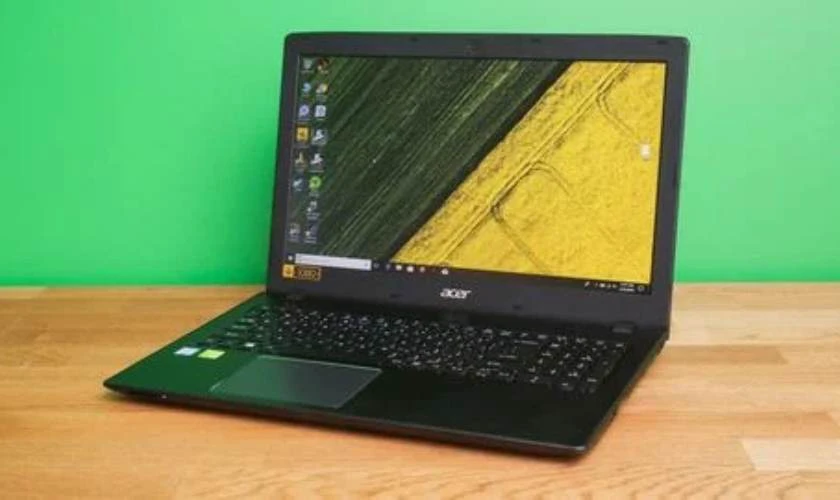 Laptop c&oacute; ổ đĩa CD Acer Aspire E 15
