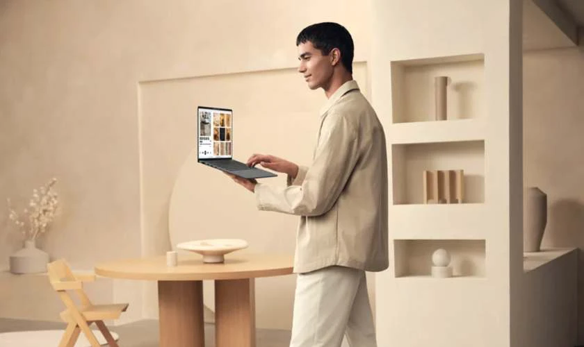Laptop nhẹ nhất thế giới 2025 c&oacute; g&igrave; đặc biệt
