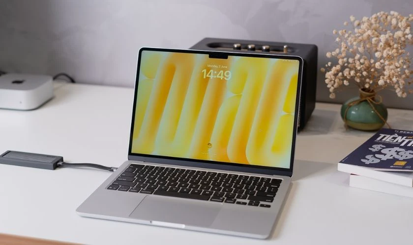 MacBook Air 13 M4 16GB/256GB - Laptop văn phòng mỏng nhẹ cấu hình mạnh