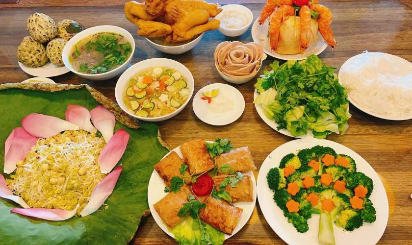 Những điều con c&aacute;i n&ecirc;n thực hiện v&agrave;o Lễ Vu lan 2025