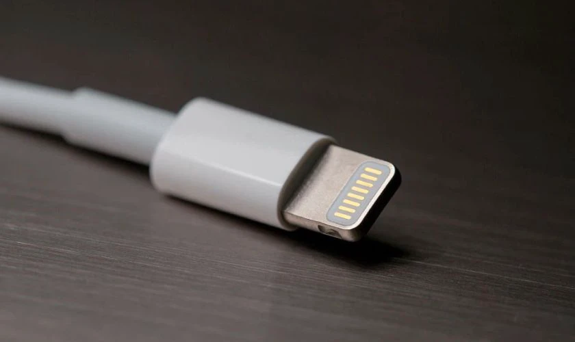 Đầu nối Lightning l&agrave; g&igrave;?&nbsp;