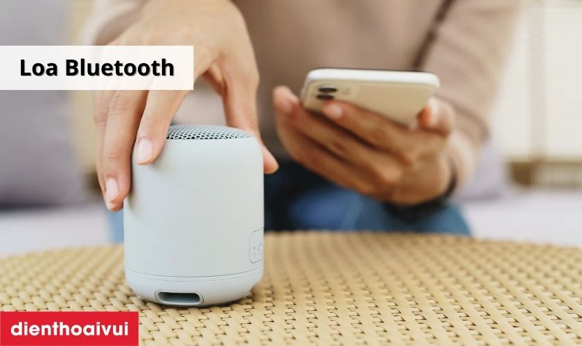 Loa bluetooth l&agrave; loại loa kh&ocirc;ng d&acirc;y tiện lợi, dễ d&agrave;ng kết nối với c&aacute;c thiết bị di động