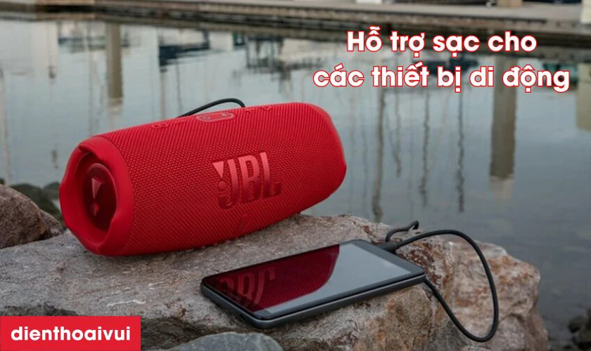 Dung lượng pin lớn, hỗ trợ sạc với thiết bị kh&aacute;c