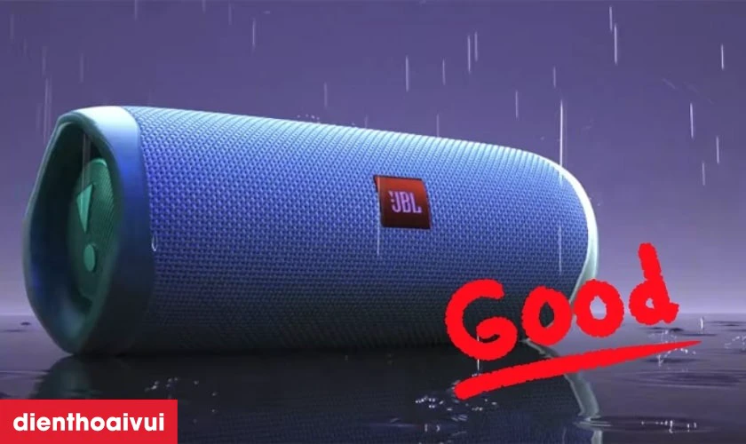 C&oacute; thể chống nước IPX7