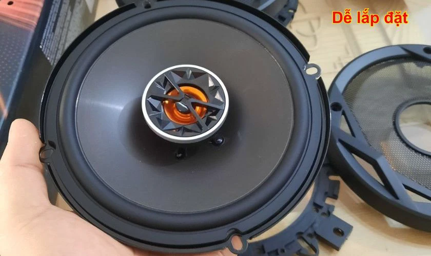 Dễ d&agrave;ng lắp đặt