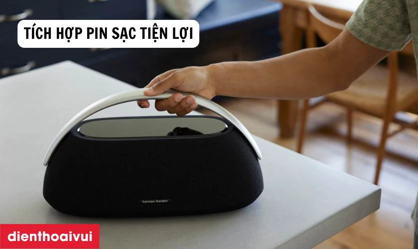 T&iacute;ch hợp pin sạc tiện lợi
