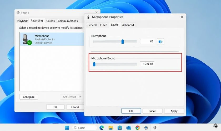 Mở tab Levels (Mức), giảm Microphone Boost