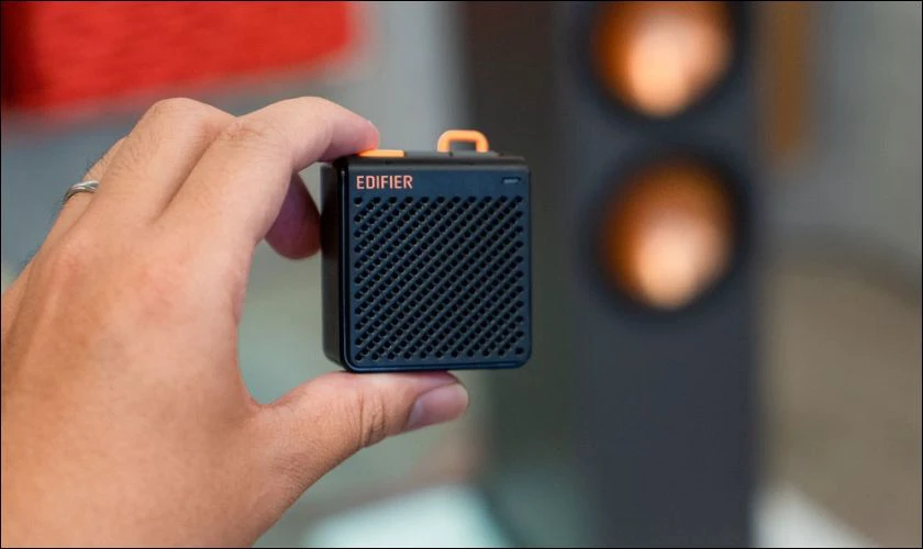 Loa Bluetooth Edifier MP85&nbsp;si&ecirc;u nhỏ gọn ph&ugrave; hợp để mang đi mọi nơi
