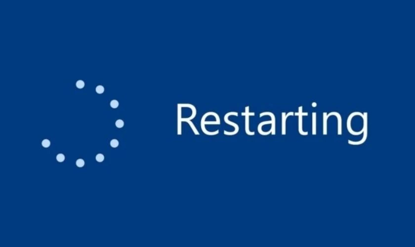 Khởi động lại m&aacute;y t&iacute;nh rồi tiến h&agrave;nh Restore hoặc Update cho iPhone qua iTunes