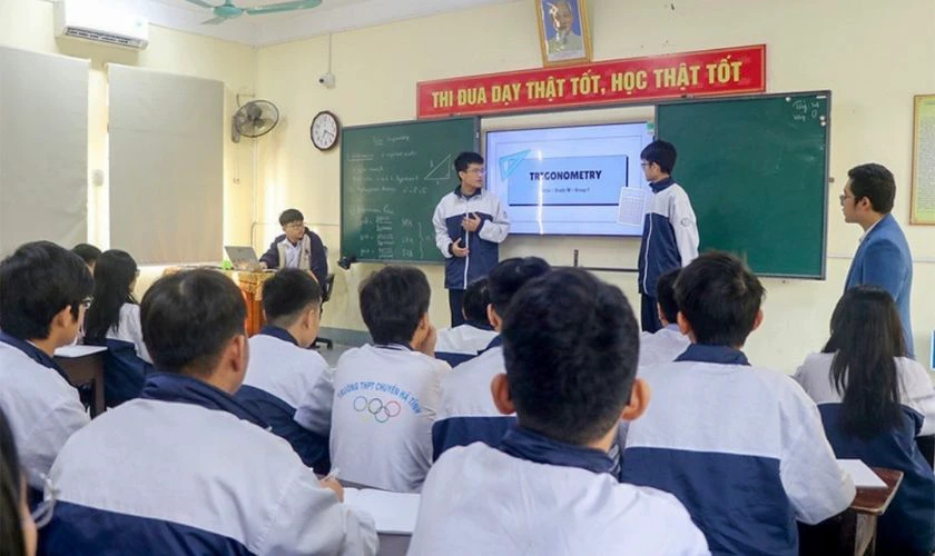 Lời chào mở đầu bài thuyết trình cho học sinh cấp 3