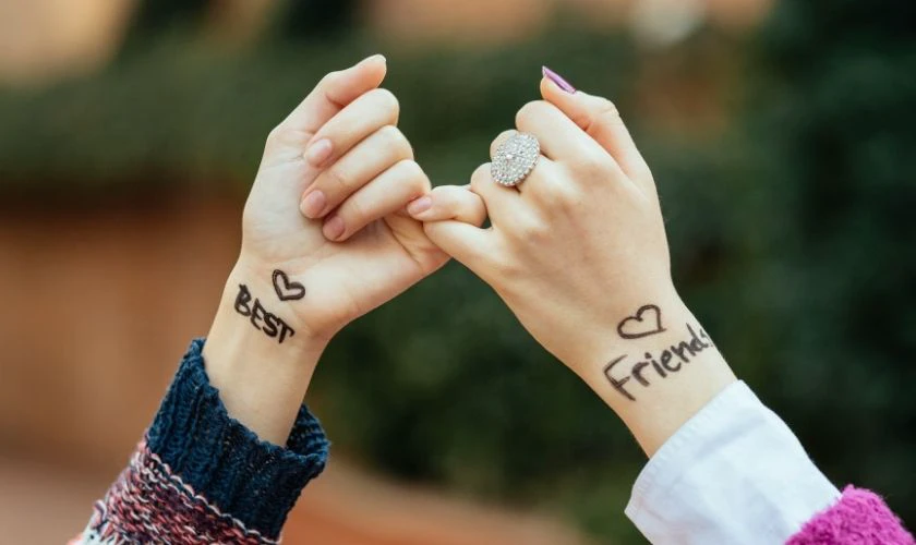 Lời chúc Valentine cho bạn bè có ý nghĩa gì