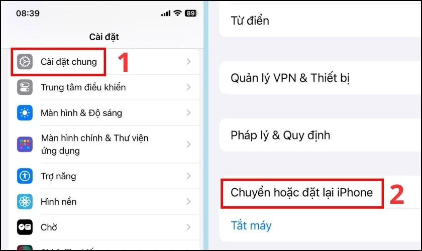 Chọn Chuyển hoặc đặt lại iPhone tại C&agrave;i đặt chung