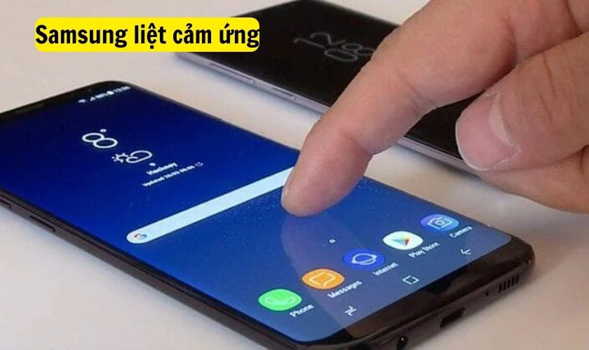 Lỗi m&agrave;n h&igrave;nh điện thoại Samsung bị liệt cảm ứng