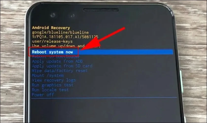Chọn tiếp v&agrave;o Yes rồi nhấn Reboot system now