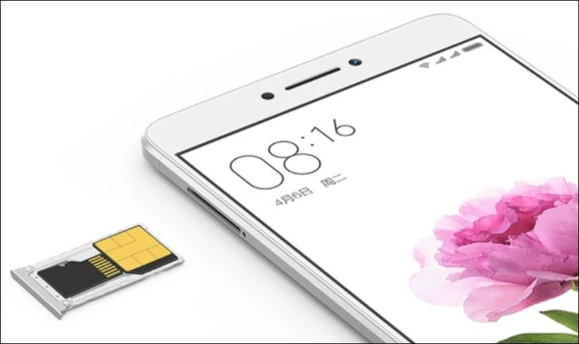 Kiểm tra khe lắp SIM