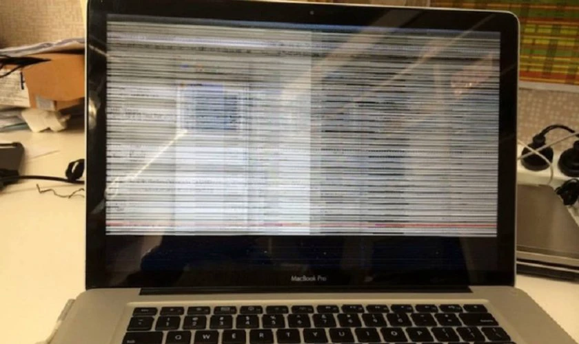 15 lỗi màn hình MacBook Pro 2017 thường gặp