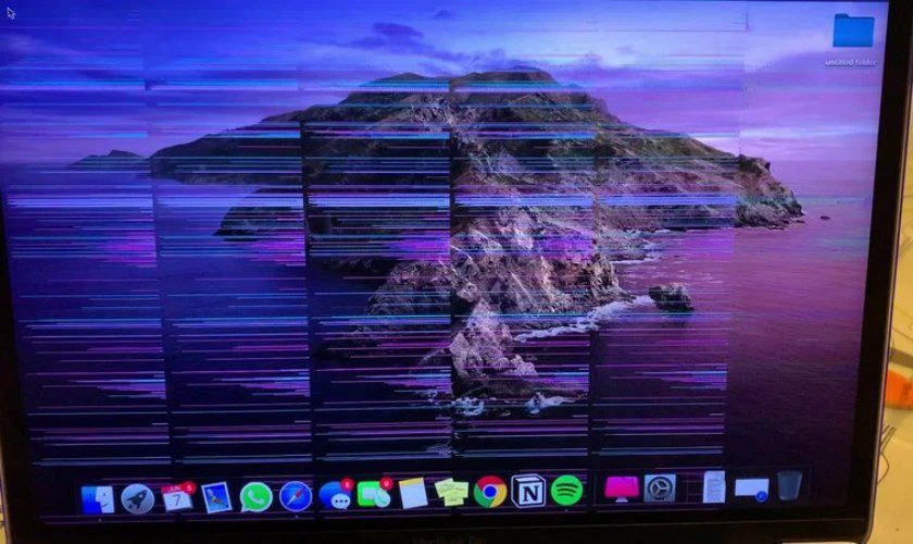 Lỗi màn hình MacBook Pro 2017 bị sọc ngang