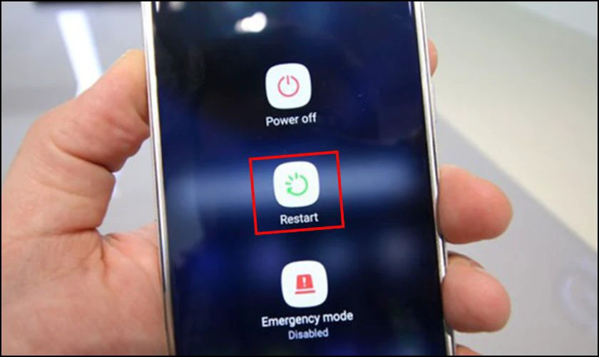 Sửa lỗi mất danh bạ tr&ecirc;n Samsung bằng khởi động lại thiết bị