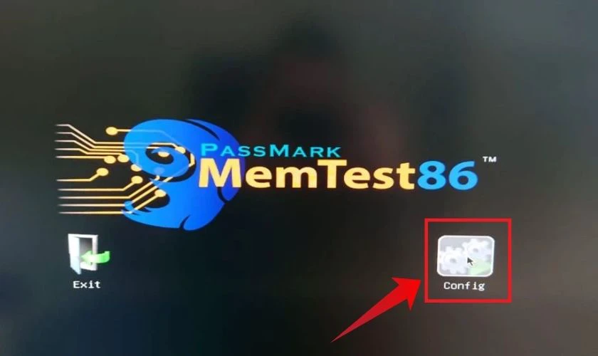 Chọn v&agrave;o ổ đĩa boot l&agrave; USB v&agrave; nhấn Config, chọn tiếp (S)tart Test