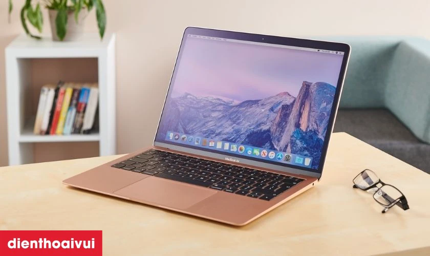 MacBook Air 2019 cũ&nbsp;
