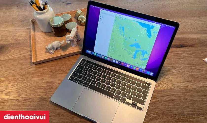 Macbook Pro M2 2022 cũ