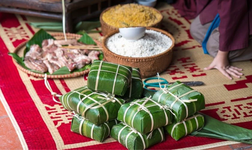 Mâm cúng Giỗ Tổ Hùng Vương phải có bánh chưng