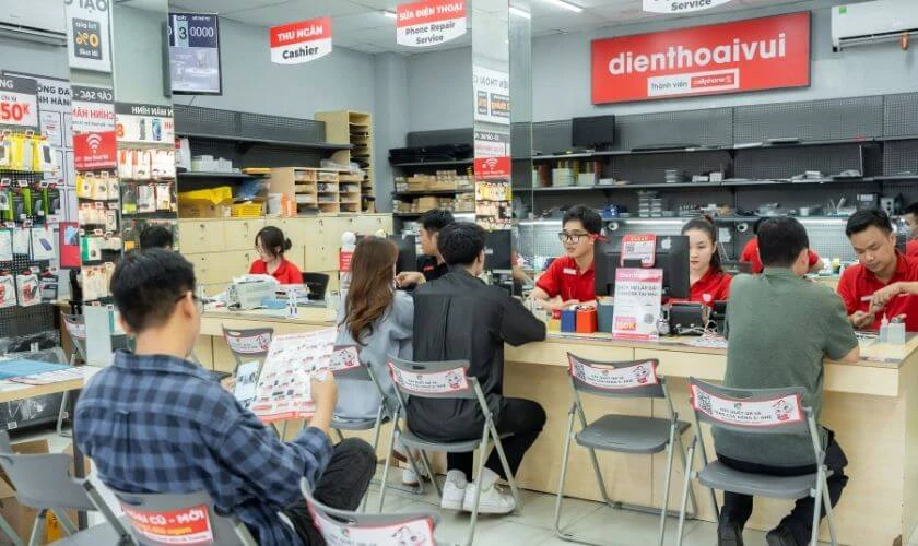 Điện Thoại Vui l&agrave; địa chỉ sửa chữa, thay thế m&agrave;n h&igrave;nh iPhone ch&iacute;nh h&atilde;ng, gi&aacute; tốt nhất thị trường hiện tại