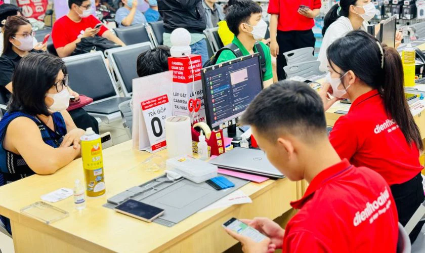 Địa chỉ thay, sửa màn hình laptop uy tín, chất lượng
