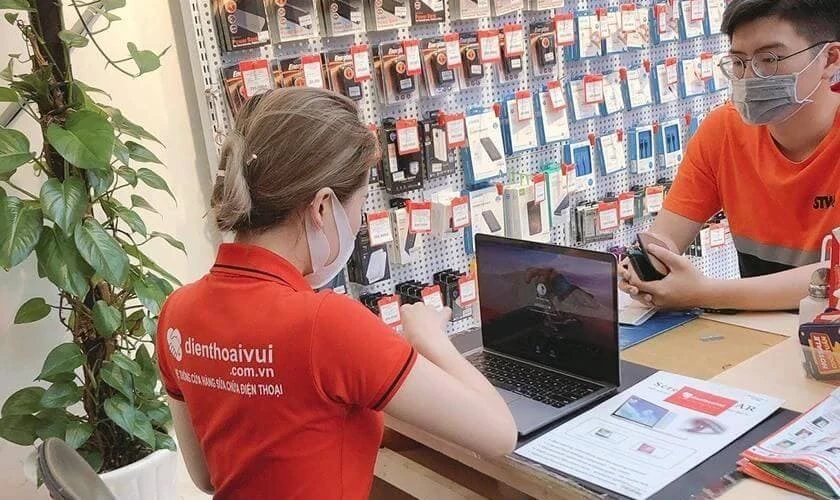 Điện Thoại Vui - Địa chit thay m&agrave;n h&igrave;nh Macbook uy t&iacute;n, gi&aacute; tốt d&agrave;nh cho bạn