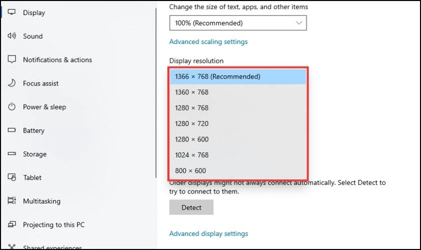 Thay đổi độ phân giải máy tính tại phần Display Resolution
