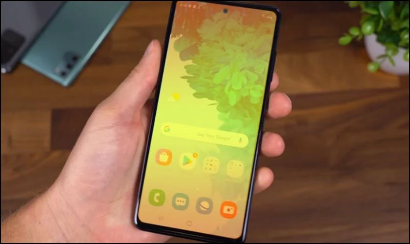 V&igrave; sao m&agrave;n h&igrave;nh Samsung bị lưu ảnh?