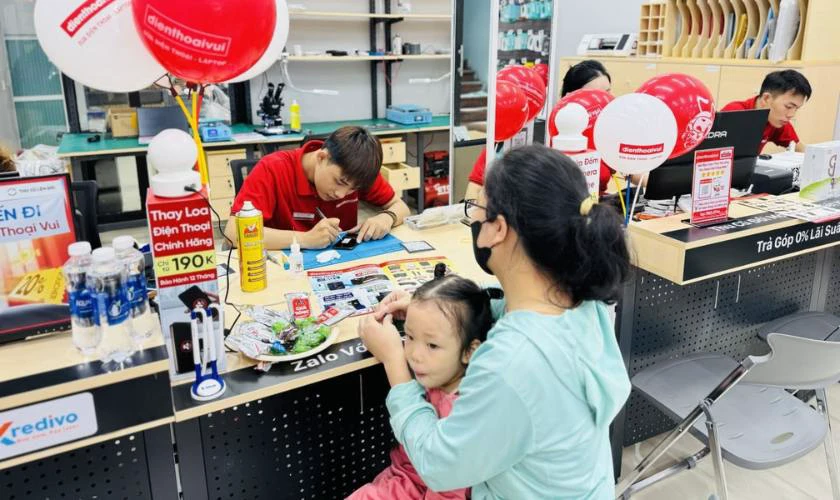 Cách mua máy tính bảng cho học sinh tiểu học giá tốt, giảm sâu