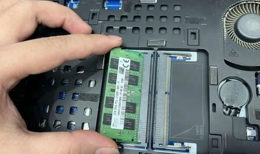 Nâng cấp RAM để cải thiện tốc độ xử lý