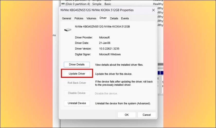 Tiếp đó chọn Search automatically for drivers