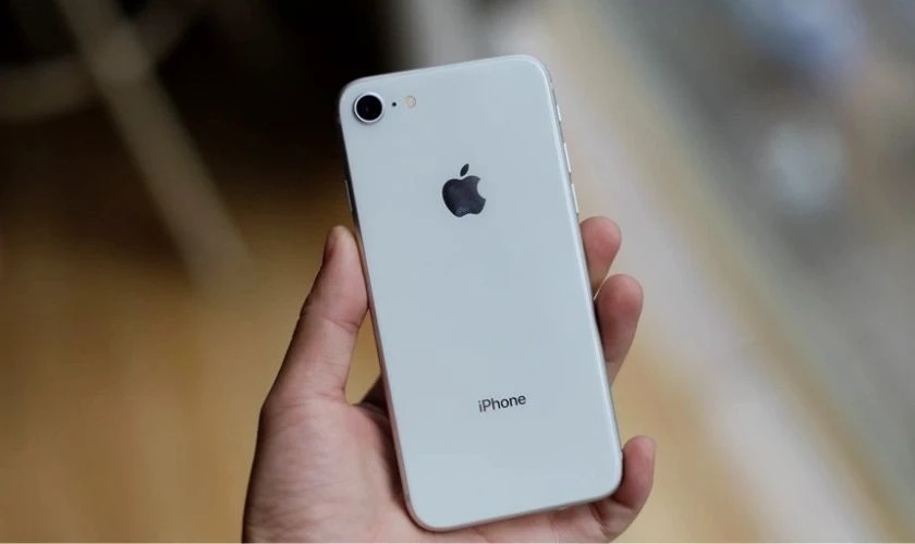 iPhone 8 64GB cũ nổi bật nhờ chip A11 Bionic và bộ nhớ 64GB