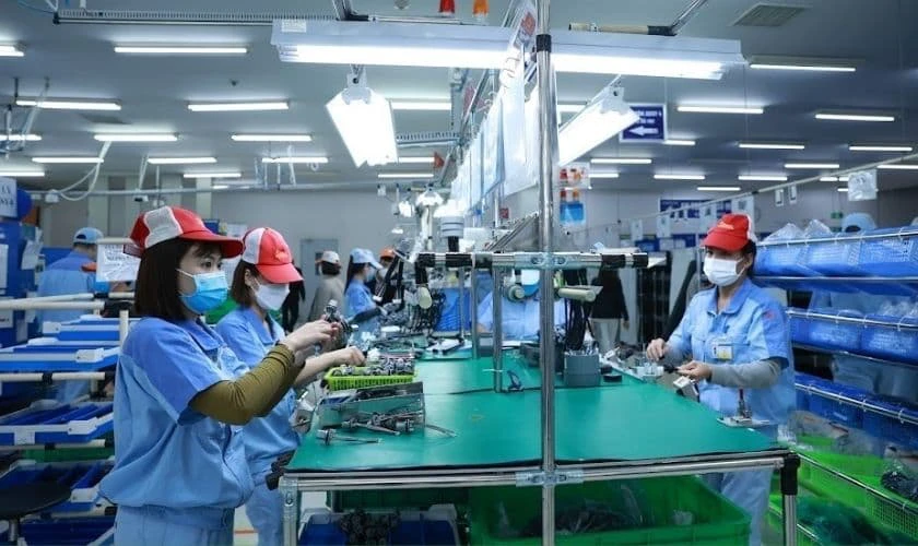 Đi l&agrave;m ng&agrave;y Tết &Acirc;m lịch được t&iacute;nh lương như thế n&agrave;o?