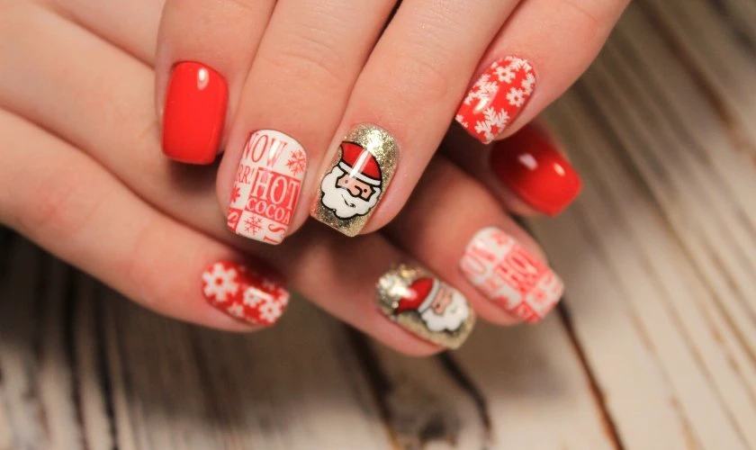 Mẫu nail Gi&aacute;ng sinh với họa tiết &ocirc;ng gi&agrave; noel đẹp