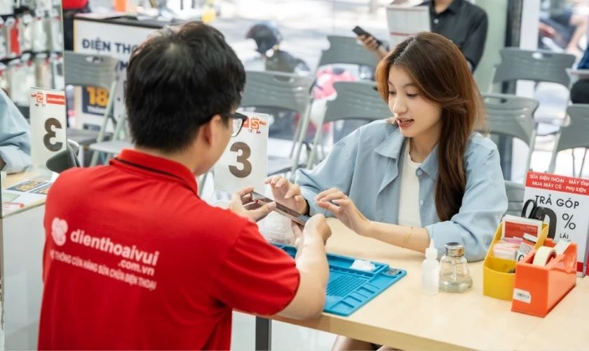 Mua iPhone cũ cần lưu ý gì để tránh rủi ro?