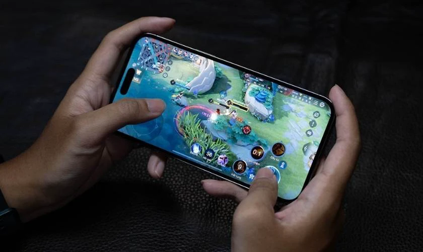 Nên mua iPhone cũ nào nếu chơi game?