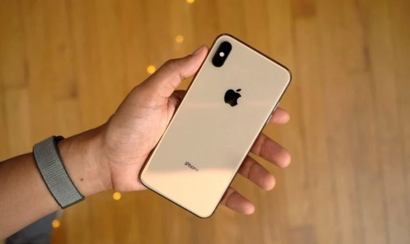 D&ograve;ng iPhone n&agrave;o bền nhất?